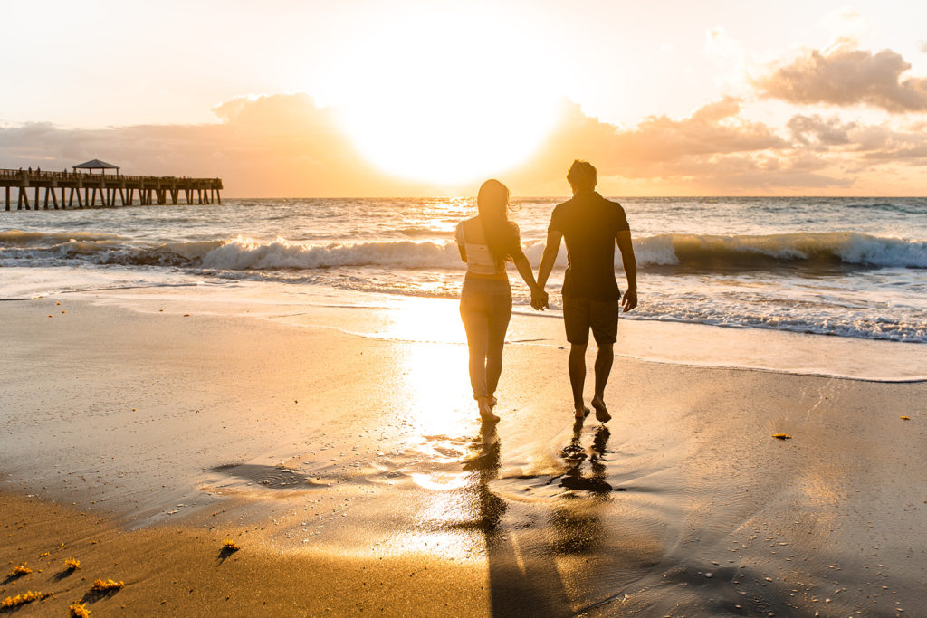 Senior Portrait Session at Juno Beach Pier by Sarah Stracuzzi Photography